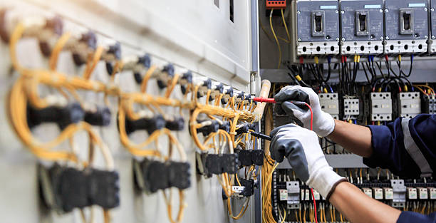 Professional Electrician technician working in Moulton, AL
